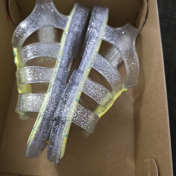 Cat & Jack Kids Lemon Sandals - Yellow and Clear - Picture 5 of 9